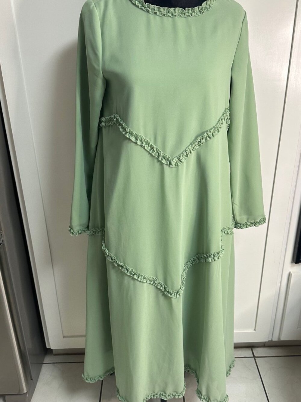 Dainty Jewels Clothier Pistachio Green Dress M Long Sleeve Tea Party